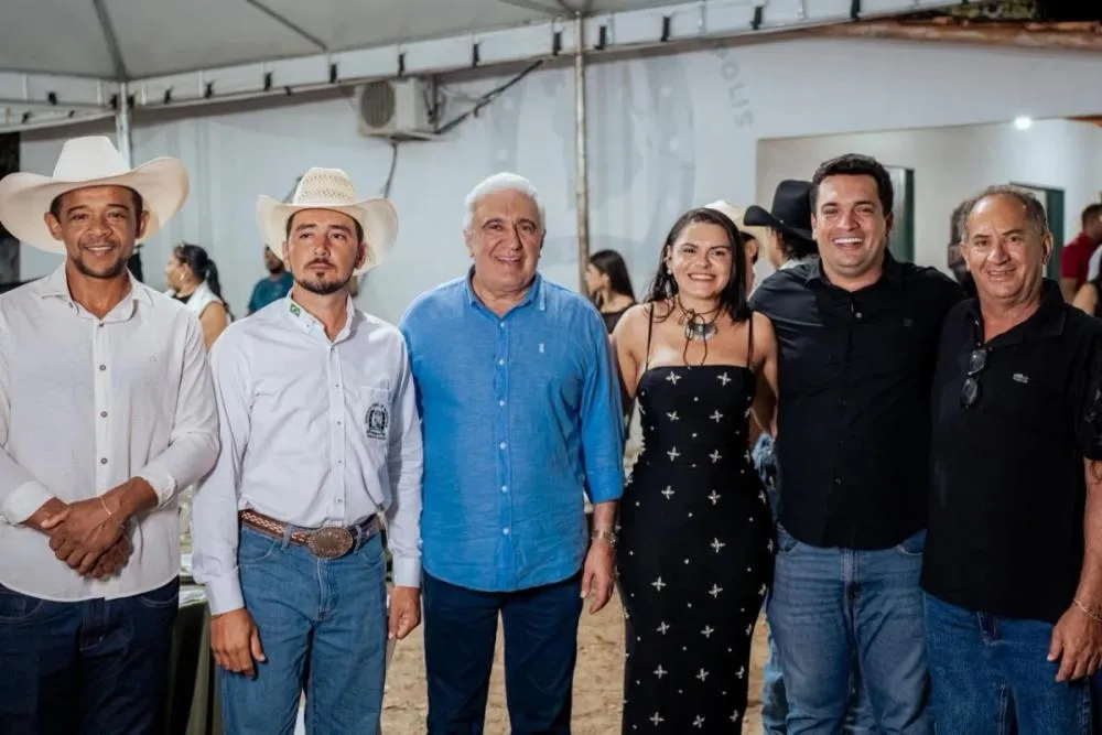 Laurez Moreira participa da XXV Expoagro de Divinópolis e valoriza tradições do interior tocantinense.