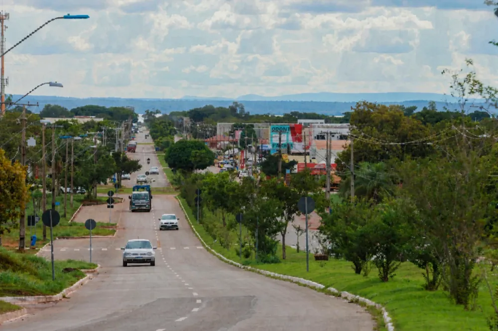Jardim Taquari celebra 24 anos com nova praça e pacote de investimentos em Palmas.