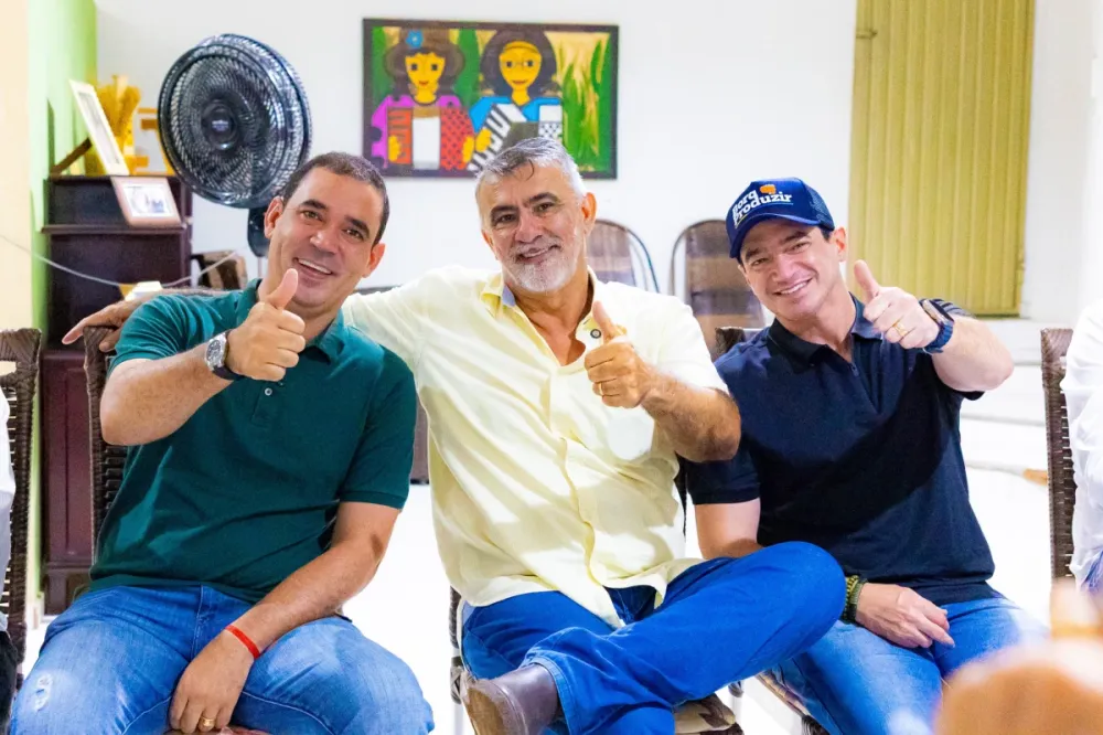Ao lado de Vicentinho, Amélio amplia diálogo com a população em 13 cidades do meio norte do Estado.