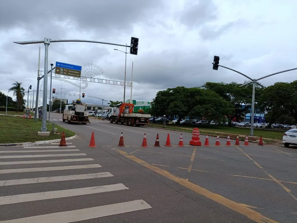 Prefeitura de Palmas ressalta necessidade de atenção em trechos de interdição de vias