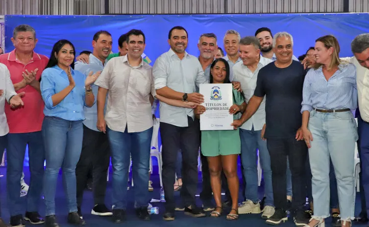 Governador Wanderlei Barbosa entrega mais de mil títulos de propriedade a moradores do Jardim Taquari após duas décadas de espera